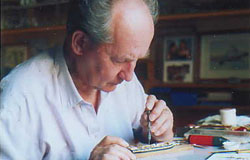 Prof. Dr. Walter Rieck bei der Modellarbeit